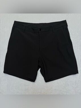 Lululemon ABC Shorts Mens 34 Black Warpstream Corduroy Fabric Classic Fit Preppy